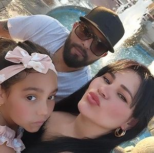 Meet your Posher, Leyanis olidey